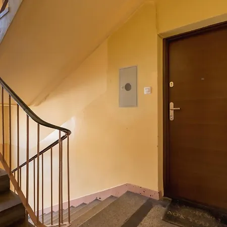 Apartments Obopólna Cracow by Renters-2